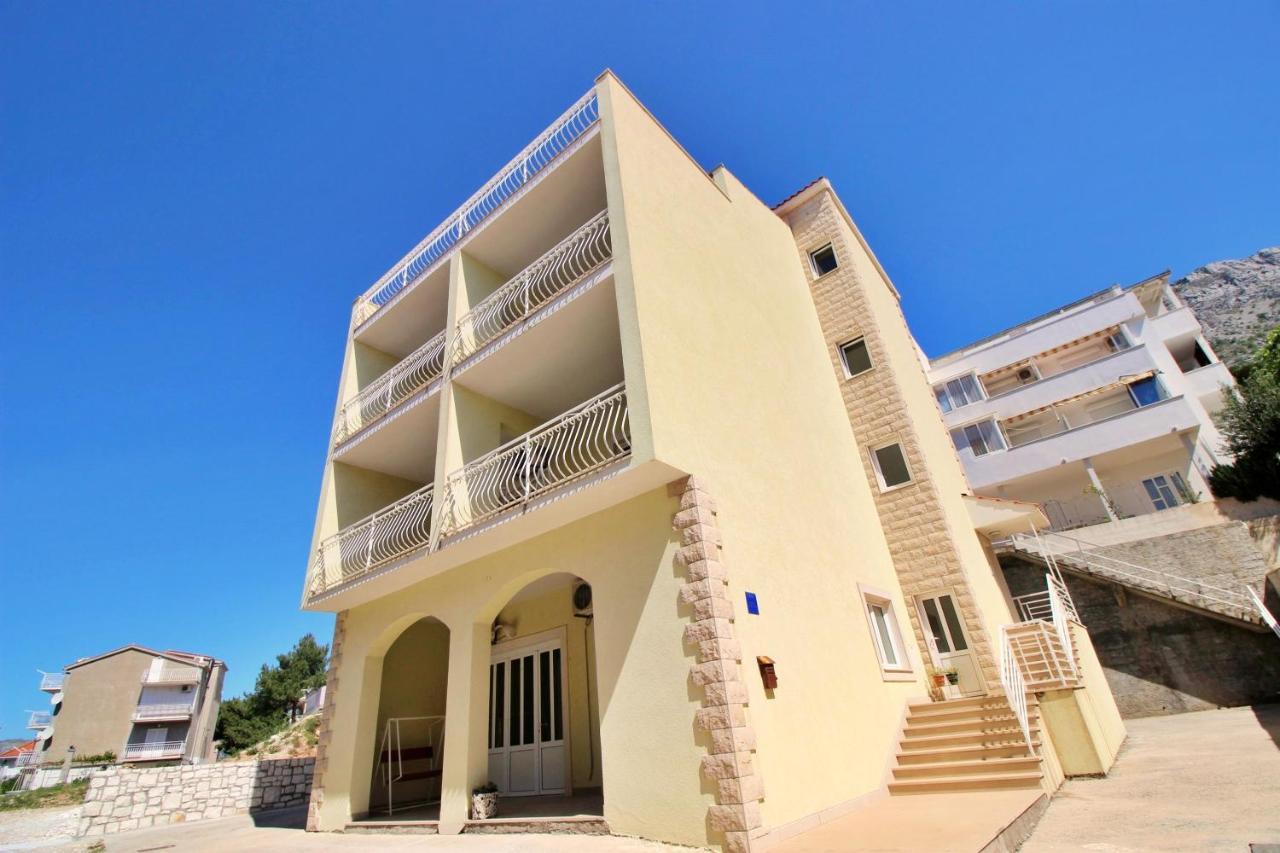 Apartments Marko Nemira Omiš Exterior foto